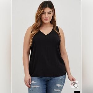 Torrid challis pleat back size 5 top